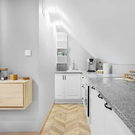 Apartment Z Sauna I Jacuzzi Na Wylacznosc - Sikorowka - Dobre Miejsce