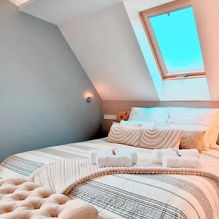 Z Sauna I Jacuzzi Na Wylacznosc - Sikorowka - Dobre Miejsce *