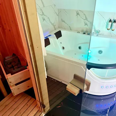 Z Sauna I Jacuzzi Na Wylacznosc - Sikorowka - Dobre Miejsce 아파트 비스와