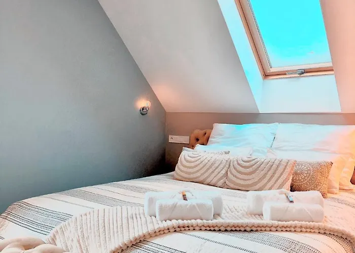 Z Sauna I Jacuzzi Na Wylacznosc - Sikorowka - Dobre Miejsce *